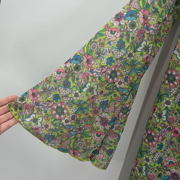 Lovers & Friends Floral Set Ring My Bell Robe And Shorts Size Small - Picture 7 of 16